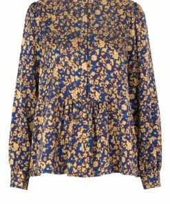 Second Female Spirit Blouse