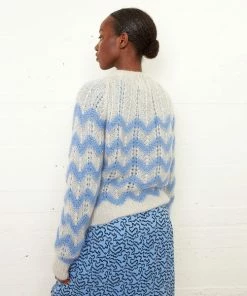 Second Female Juliette Brunnera Blue O-neck Knit Cardigan