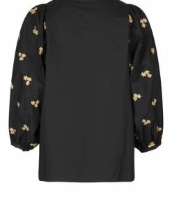 Second Female Wisteria Blouse