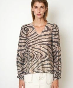 Second Female Lilly Blouse