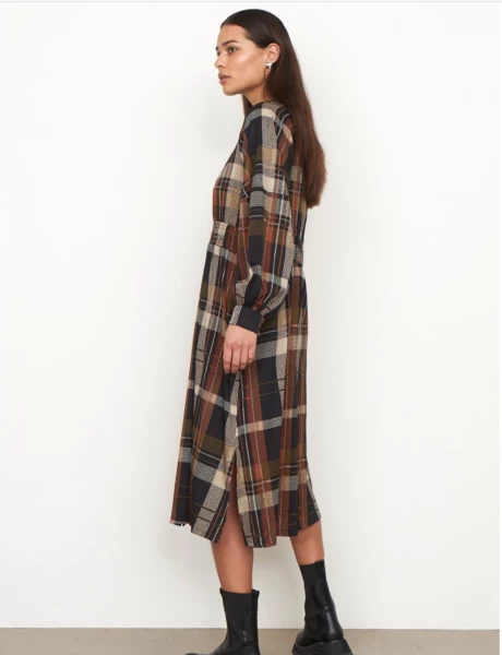 Second Female Dress Rosina Fitted Dress