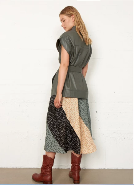 Second Female Waistcoat Indai Leather