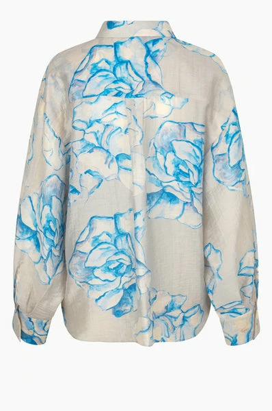 Second Female Berit Shirt