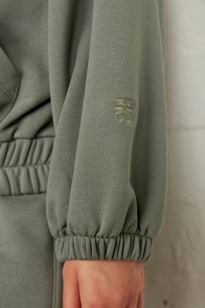 Second Female Verbena Sweat Agave Green