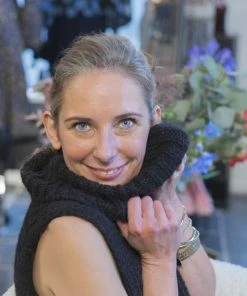 Second Female Knit Vest Ivory Black