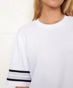 Second Female Tee Maju