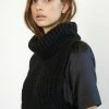 Second Female Knit Vest Ivory Black