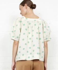 Second Female Gro Blouse