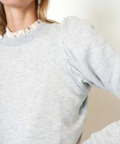 Second Female Grey Sweater Caramella