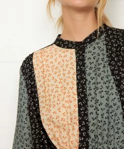 Second Female Paprica Dress