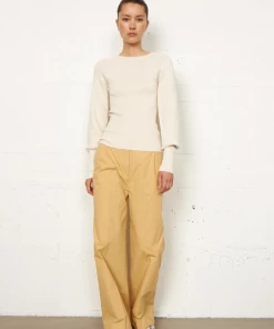 Second Female Kit Nerine O-neck