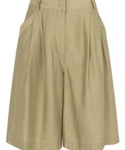 Second Female Auguste Shorts