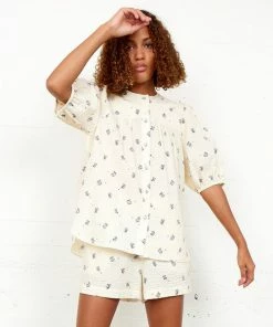 Second Female Toka Brazilian Sand Shorts