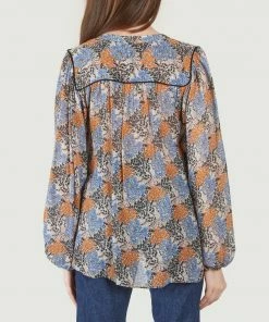 Second Female Itea Blouse