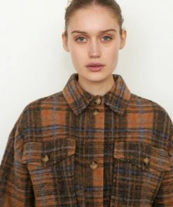 Second Female Azucena Jacket