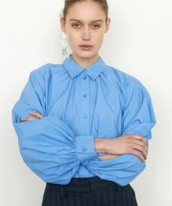 Second Female Blue Totema New Shirt