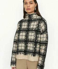 Second Female Black and White Louisa Knit T Neck Sweatshirt