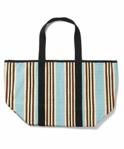 Second Female Trolle Bag