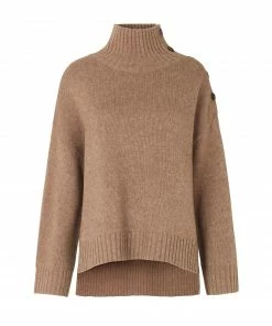 Second Female Feist Knit