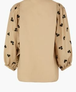 Second Female Wisteria Blouse