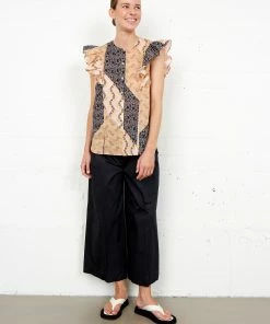 Second Female Lotdis Top