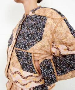 Second Female Lotdis Jacket