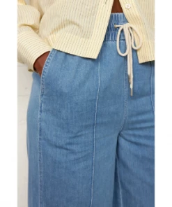 Second Female Ingrid Trousers