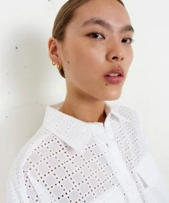 Second Female Solfrid Shirt