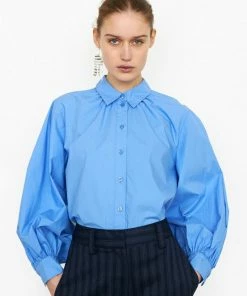Second Female Blue Totema New Shirt