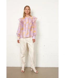 Second Female Lyna Shirt