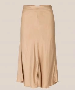 Second Female Praline Skirt Eddy